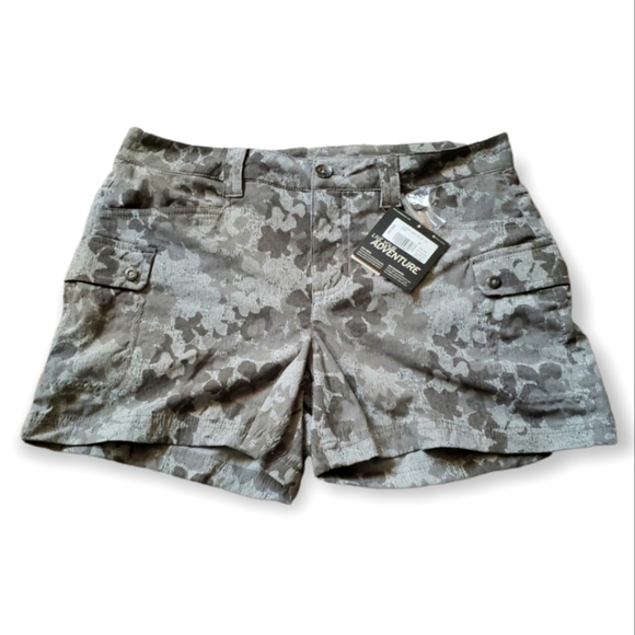 Eddie Bauer Horizon Cargo Shorts Size 6 NWT - Picture 1 of 7